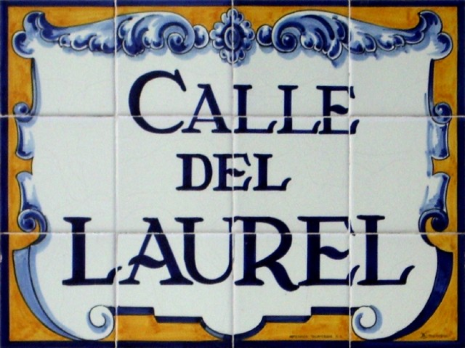 apartamentos turísticos muy cerca de la calle laurel