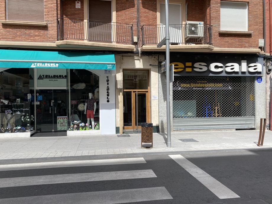 republica-argentina-18-vista-desde-el-exterior-2