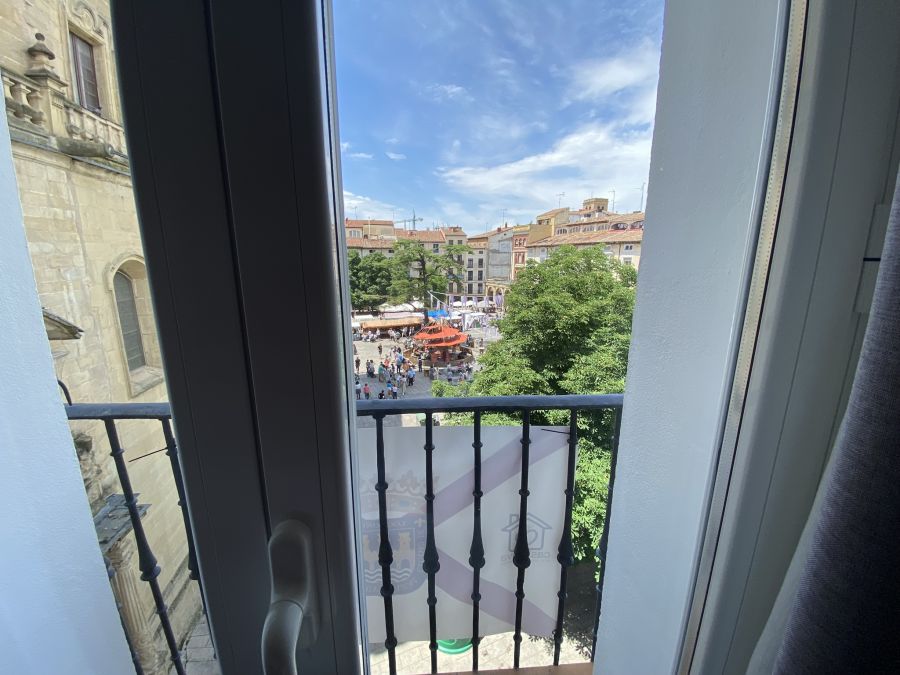 alojamientos en logroño cerca de la catedral